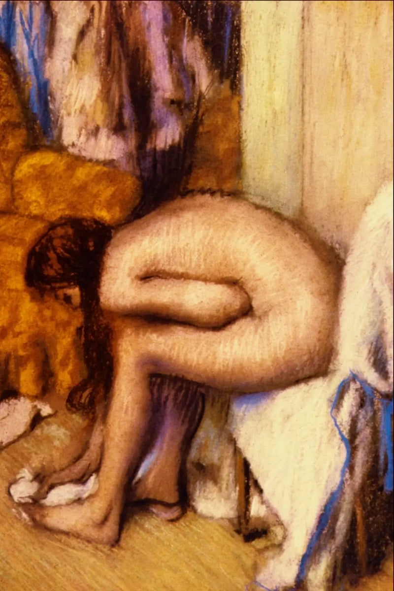 אישה במקלחת מנגבת את רגלה השמאלית - אדגר דגה